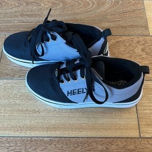 EUC Heelys youth size 4